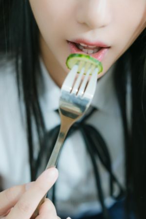俄罗期浓毛bbxx_1080P迅雷高清下载
