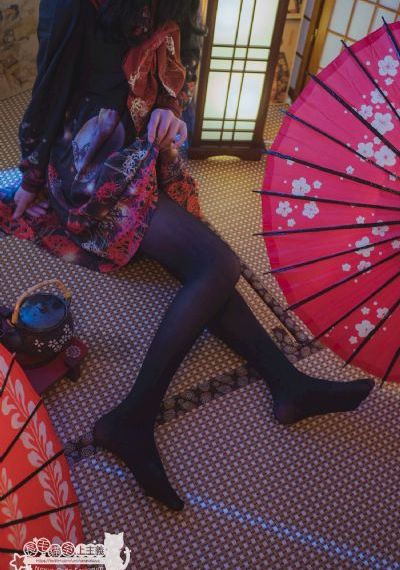 欧美巨乳大屁股_高清电影全集观看