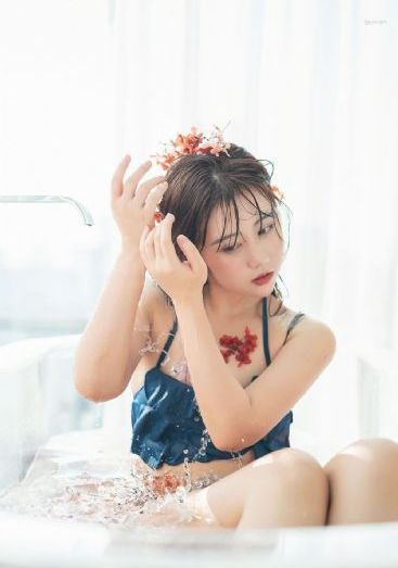 欧美另类扩肛_高清视频在线观看