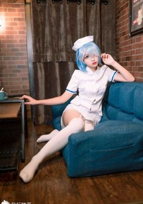 欧美熟女丝袜脚_BD英语天堂在线
