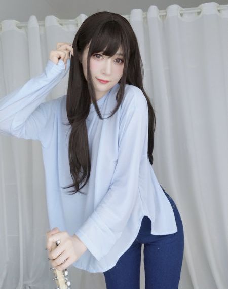 老师脱让学生摸_免费高清日本成人在线