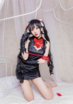 国产服装设计师品牌_在线手机观看